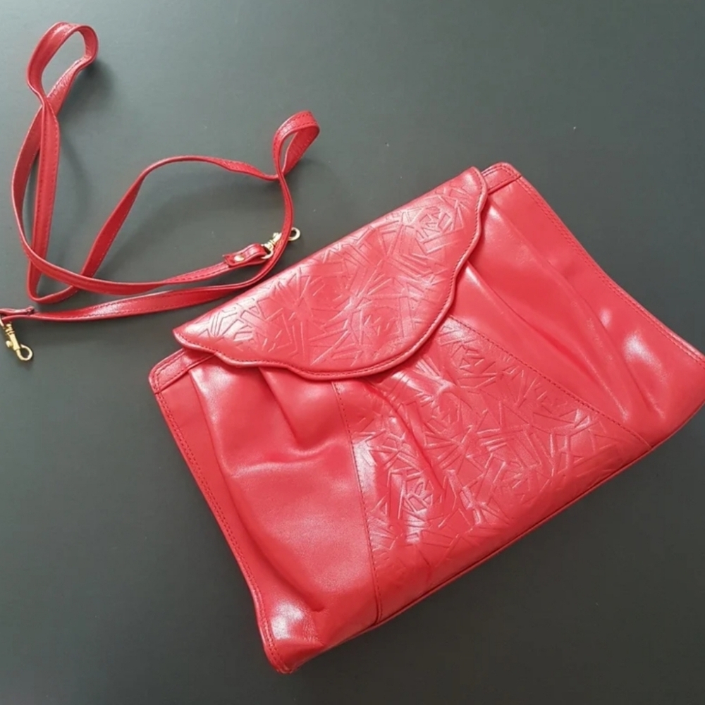 Italian Red Leather Shoulder Bag with Removable Strap - Convertible Clutch Purse - Picture 3 of 10
